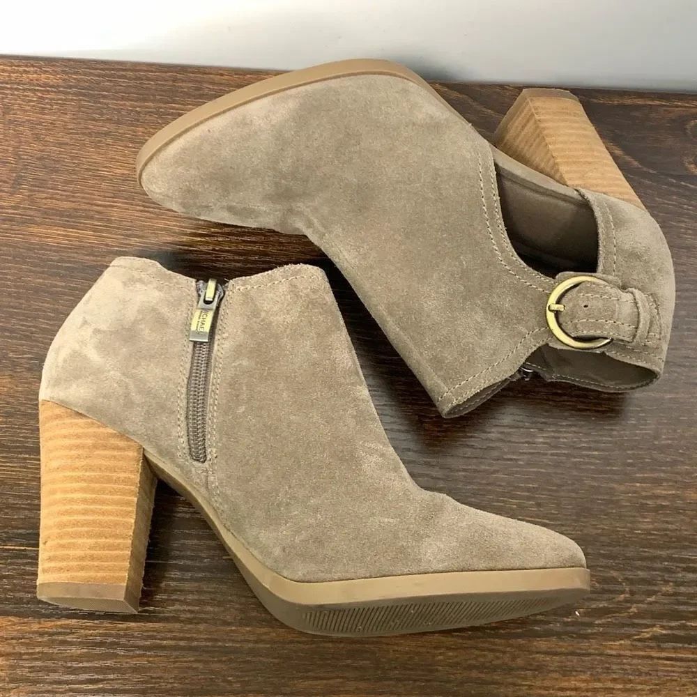 MICHAEL By Michael Shannon Women's Suede 3” Heel Ankle Booties Tan Size 7